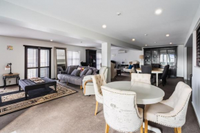 Manor Place Apartment